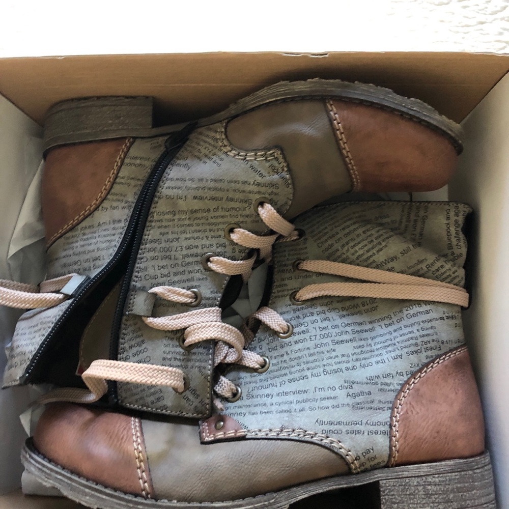 Rieker women’s boots NEW